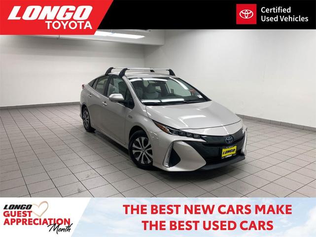 2021 toyota prius prime xle