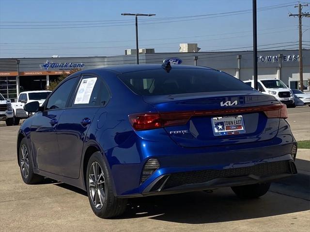 2023 kia forte lxs