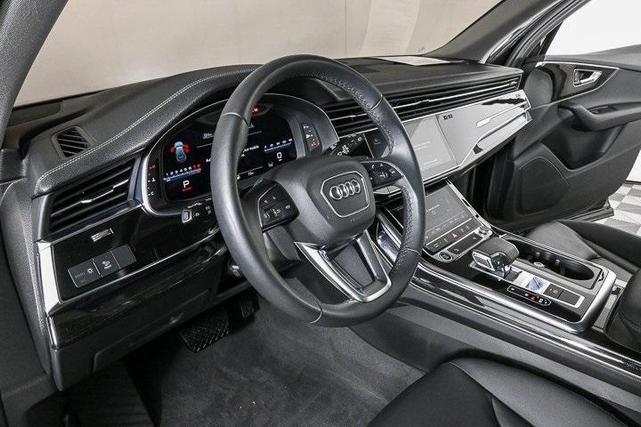 2023 audi q7 55 premium
