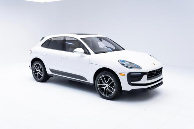 2024 porsche macan base