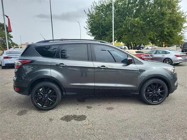 2018 ford escape se