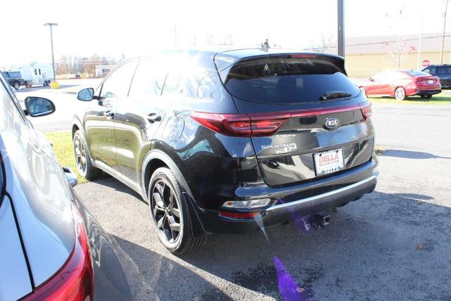 2022 kia sportage lx