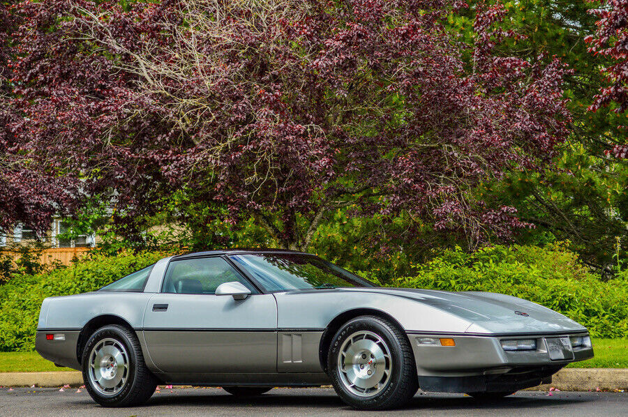 1986 chevrolet corvette 5.7l v8 one owner!!! only 13,000 miles!!! wow!!!