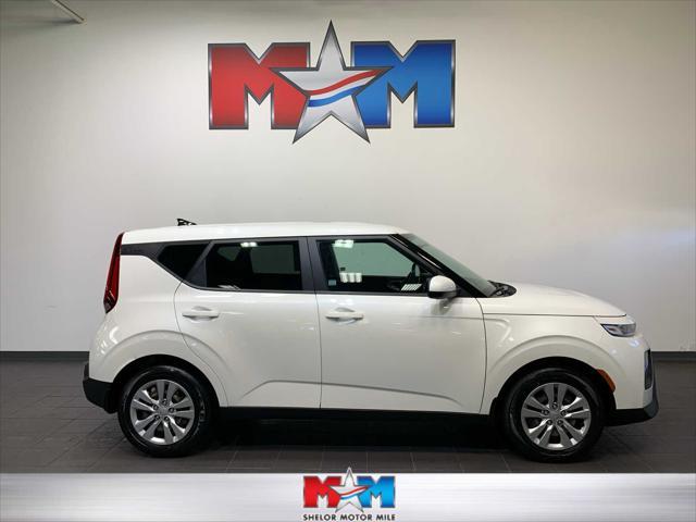 2021 kia soul lx