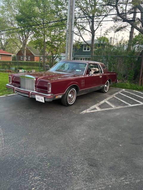1980 lincoln mark vi coupe red rwd automatic signature series