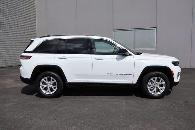 2023 jeep grand cherokee limited 4x4 in fargo, north dakota