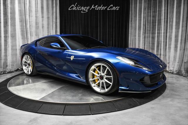 2019 ferrari 812 superfast base