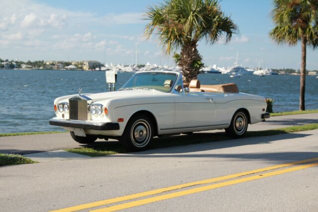 1974 rolls royce corniche