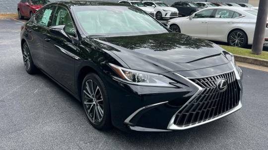 2025 Lexus ES