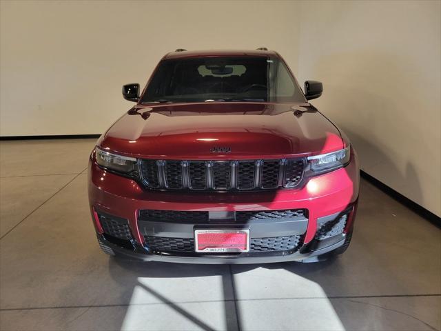 2022 jeep grand cherokee l altitude