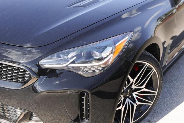2023 kia stinger gt2