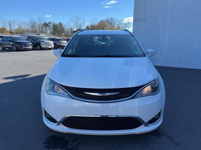 2019 chrysler pacifica touring-l plus