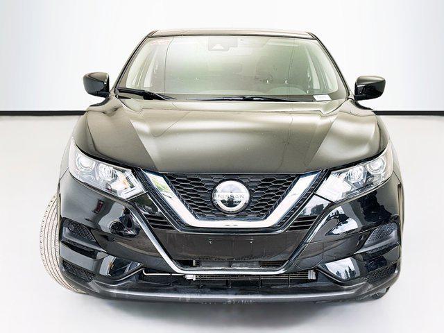 2022 nissan rogue sport s