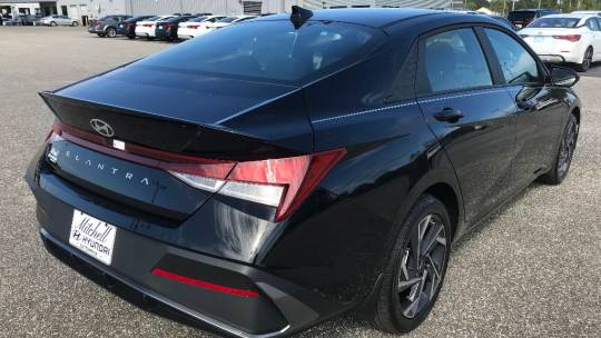 2025 Hyundai Elantra