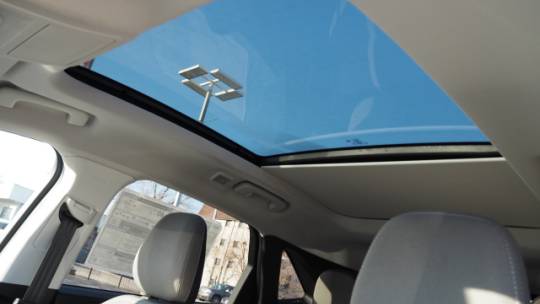 2022 ford escape hybrid se