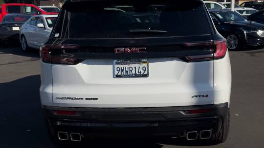 2024 GMC Acadia