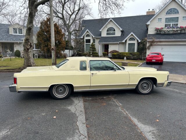 1979 lincoln continental coupe yellow rwd automatic