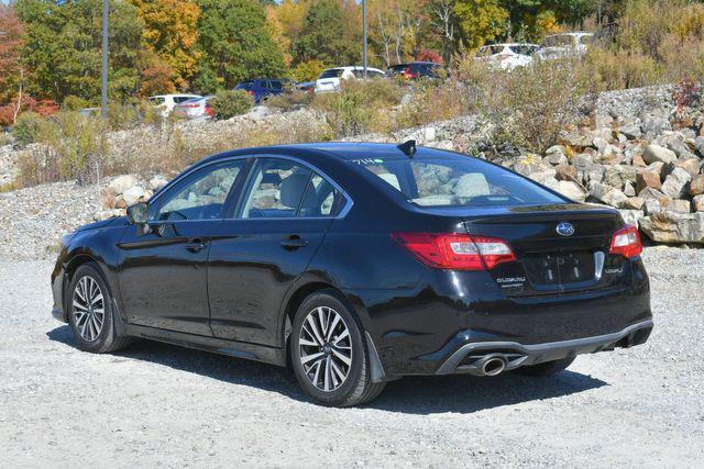 2019 subaru legacy premium