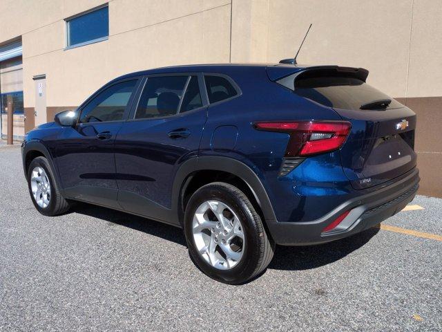 2024 chevrolet trax ls
