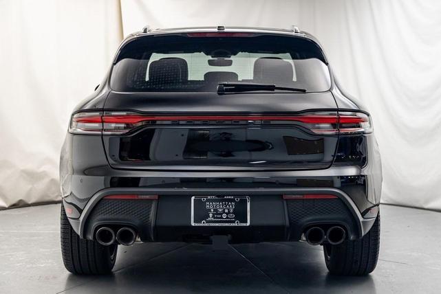2024 porsche macan base