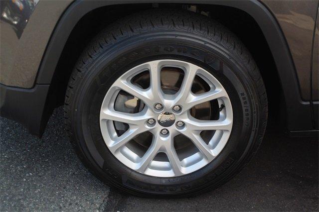 used 2016 jeep cherokee 4wd latitude seattle, wa 98125 for sale in seattle, washington