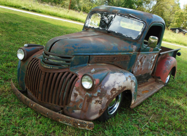 1945 chevy sbc v8 powered slammed suspension hotrod patina ratrod shop truck