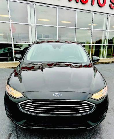 2020 ford fusion se