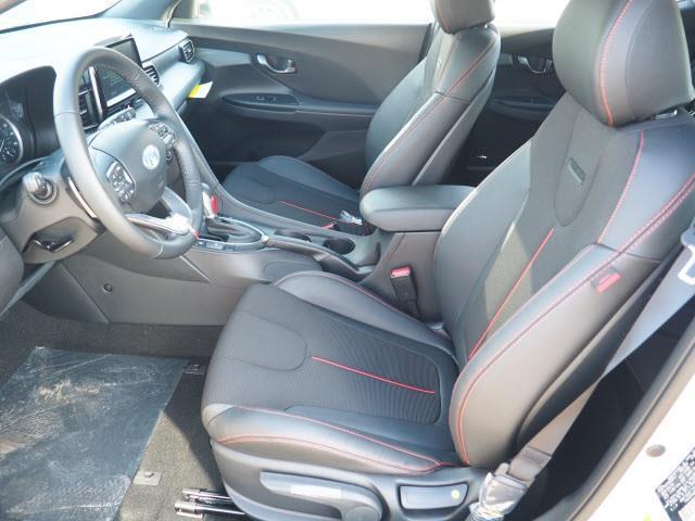 2019 hyundai veloster 2.0l 3dr coupe 6m for sale in triadelphia, west virginia