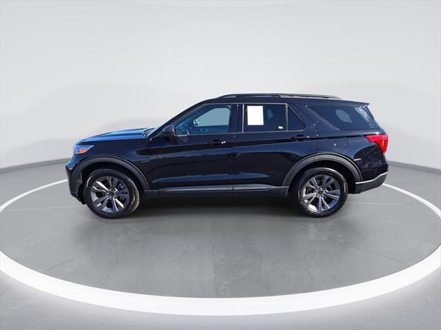 2021 ford explorer xlt