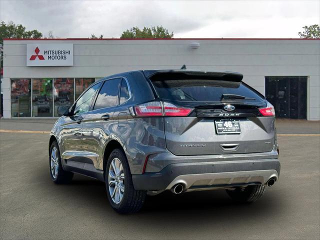 2022 ford edge titanium