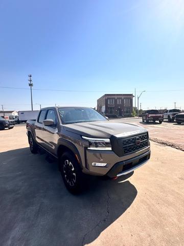 2024 nissan frontier pro-4x