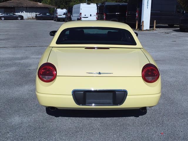 2002 ford thunderbird base