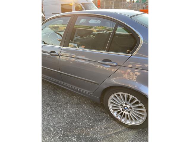 2001 bmw 330 i