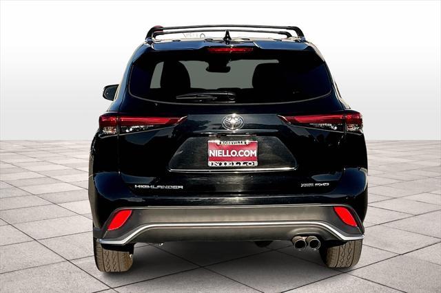 2023 toyota highlander xse