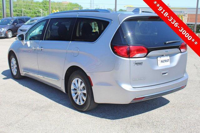 2018 chrysler pacifica touring-l