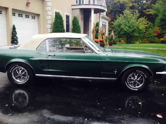 1967 mustang convertible 289 4 barrel automatic trans shift on the floor