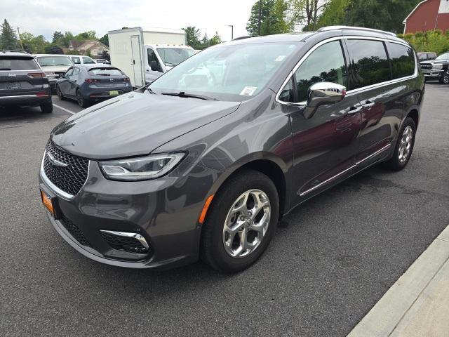 2021 chrysler pacifica limited