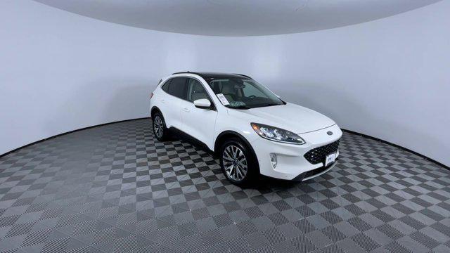 2021 ford escape titanium