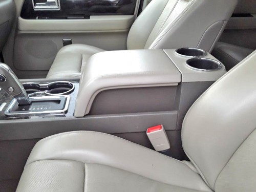 2016 lincoln navigator for sale in michigan by owner