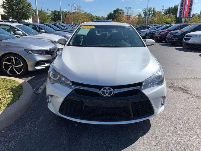 used 2017 toyota camry se bloomington, in 47403 for sale in bloomington, indiana