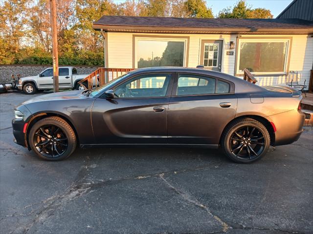 2015 dodge charger sxt