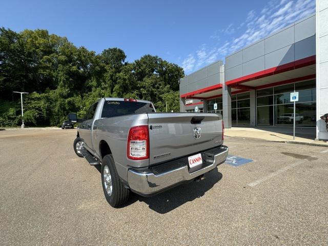 2023 ram 3500 big horn crew cab 4x4 6'4' box