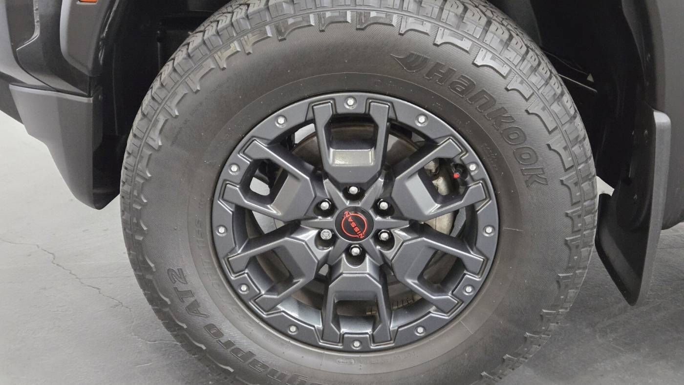 2022 nissan frontier pro-x