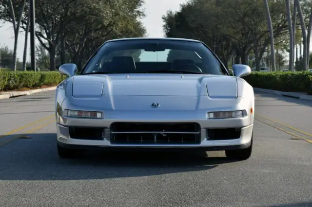 well maintained - sorted - clean history - sebring silver - 5 speed manual