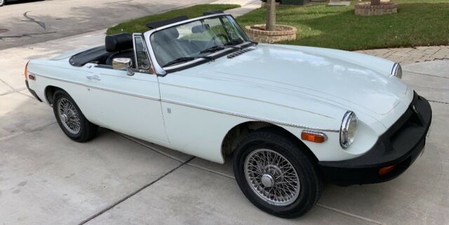1976 mgb classic british roadster