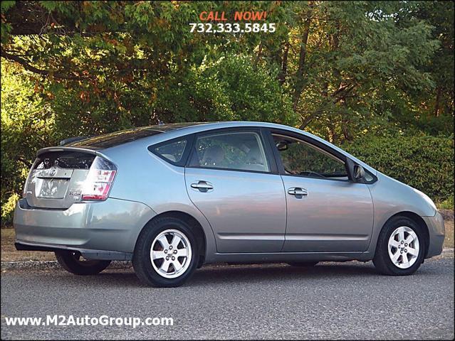 2004 toyota prius base