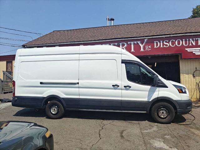 2020 ford transit-250 base