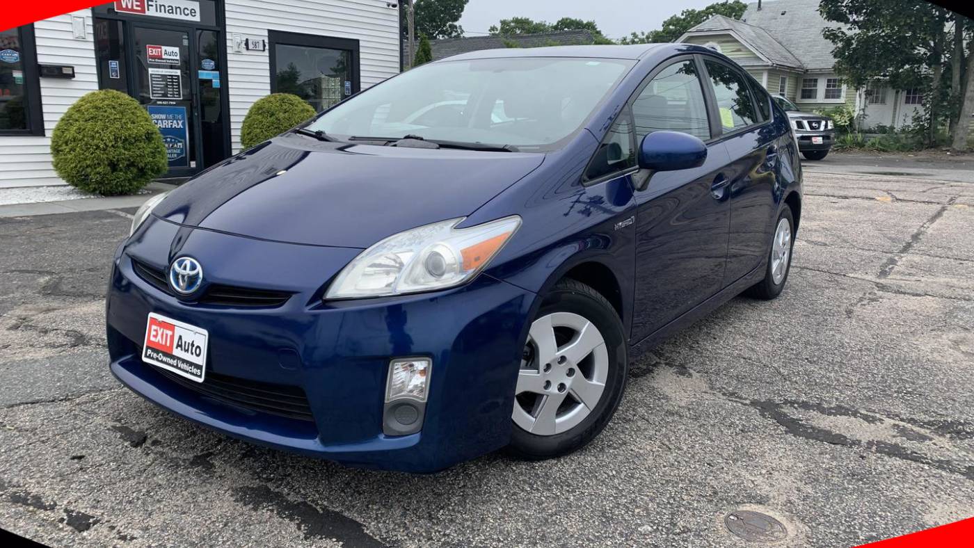 2011 toyota prius three