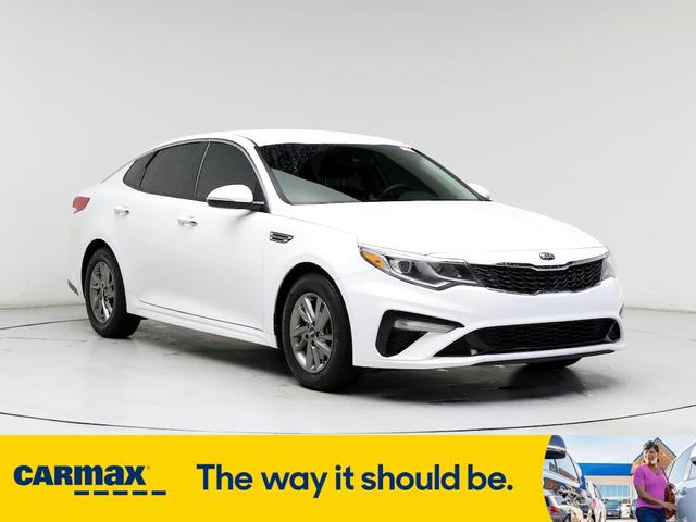 2019 kia optima lx