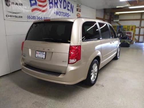 2015 dodge grand caravan sxt in beloit, wisconsin